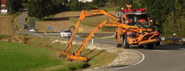 St 2240 bei Dietkirchen - Grünpflege St 2240 bei Dietkirchen - Grünpflege