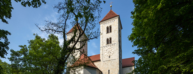 St. Georg (Prüfening) nach Snaierung wieder geöffnet